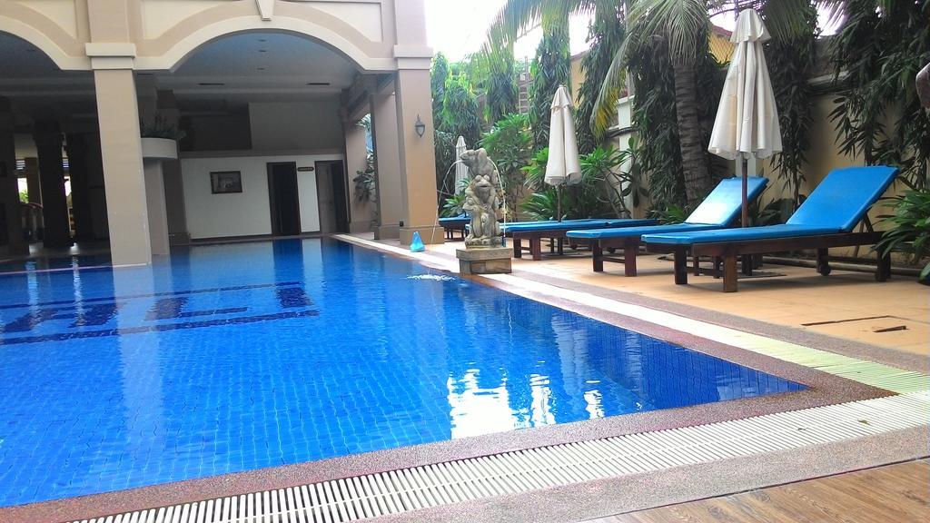 Bali Hotel Phnom Penh Ruang foto